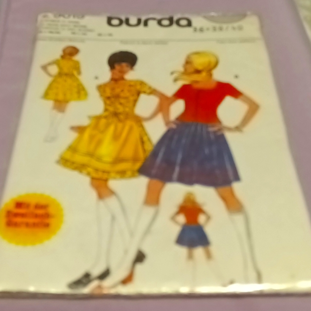 Burda 29019 ROBE/DRESS/APRON Sewing pattern
